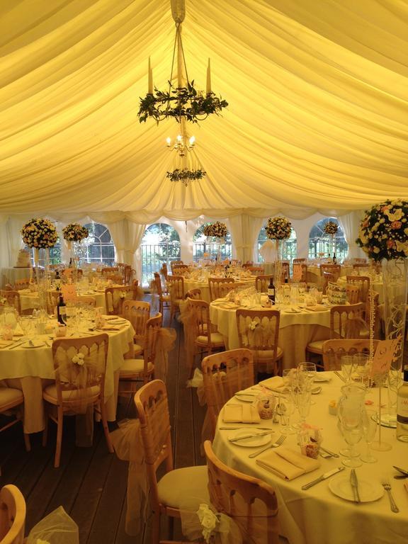 Millhouse Hotel And Riverside Restaurant Sharnbrook Buitenkant foto