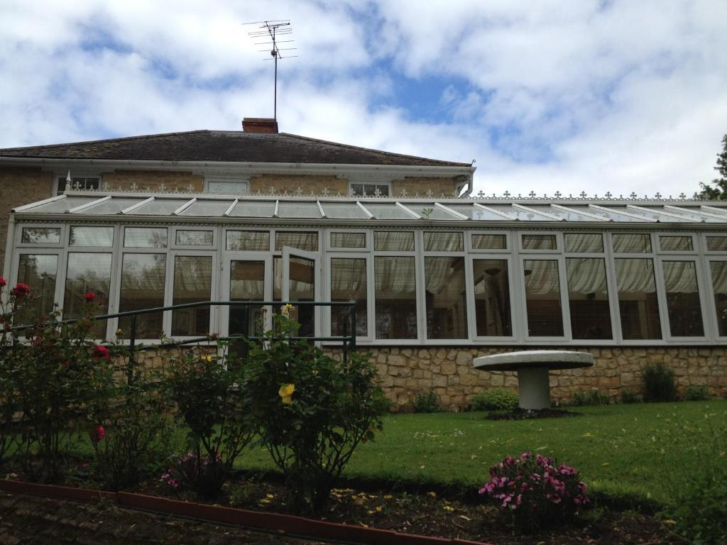 Millhouse Hotel And Riverside Restaurant Sharnbrook Buitenkant foto